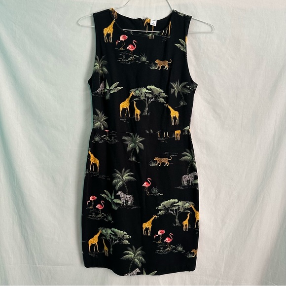 Old Navy size S black fitted dress with safari animal print - Picture 1 of 8
